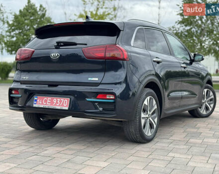 Черный Киа Niro, объемом двигателя 0 л и пробегом 96 тыс. км за 20999 $, фото 5 на Automoto.ua