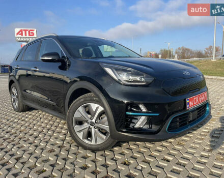 Черный Киа Niro, объемом двигателя 0 л и пробегом 61 тыс. км за 22999 $, фото 8 на Automoto.ua