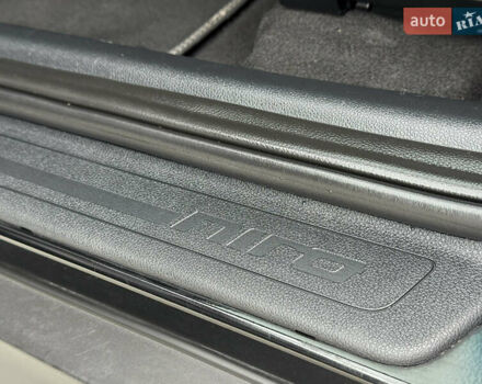 Черный Киа Niro, объемом двигателя 0 л и пробегом 80 тыс. км за 19650 $, фото 30 на Automoto.ua