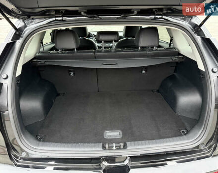 Чорний Кіа Niro, об'ємом двигуна 0 л та пробігом 71 тис. км за 22400 $, фото 40 на Automoto.ua