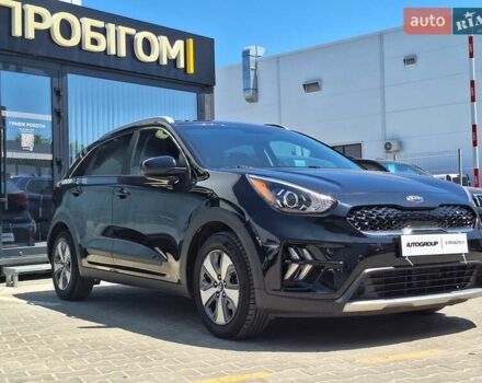 Черный Киа Niro, объемом двигателя 1.58 л и пробегом 112 тыс. км за 19700 $, фото 7 на Automoto.ua