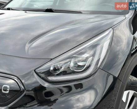 Черный Киа Niro, объемом двигателя 0 л и пробегом 62 тыс. км за 21999 $, фото 7 на Automoto.ua