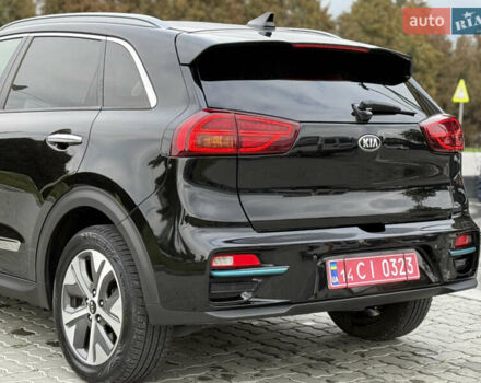 Черный Киа Niro, объемом двигателя 0 л и пробегом 80 тыс. км за 19890 $, фото 175 на Automoto.ua