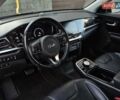 Чорний Кіа Niro, об'ємом двигуна 0 л та пробігом 141 тис. км за 18999 $, фото 23 на Automoto.ua