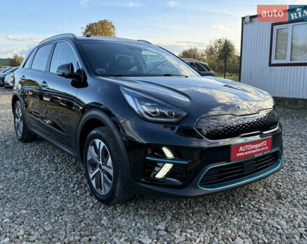 Чорний Кіа Niro, об'ємом двигуна 0 л та пробігом 88 тис. км за 24900 $, фото 25 на Automoto.ua