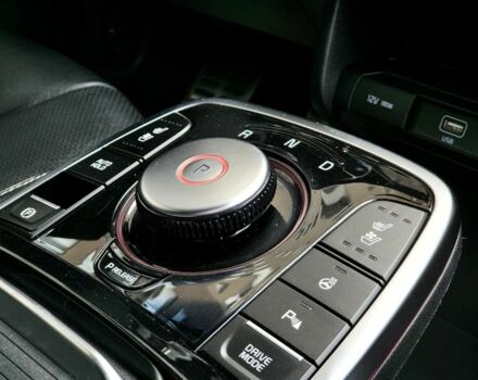 Черный Киа Niro, объемом двигателя 0 л и пробегом 138 тыс. км за 18999 $, фото 5 на Automoto.ua