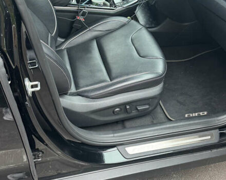Киа Niro 2021 в Киеве на Automoto.ua Черный Киа Niro, объемом двигателя 0 л и пробегом 128 тыс. км за 20800 $, фото 20 на Automoto.ua