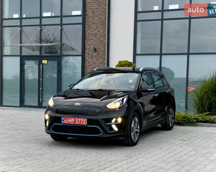 Черный Киа Niro, объемом двигателя 0 л и пробегом 94 тыс. км за 17900 $, фото 74 на Automoto.ua