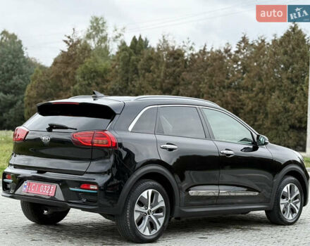 Черный Киа Niro, объемом двигателя 0 л и пробегом 80 тыс. км за 19890 $, фото 153 на Automoto.ua
