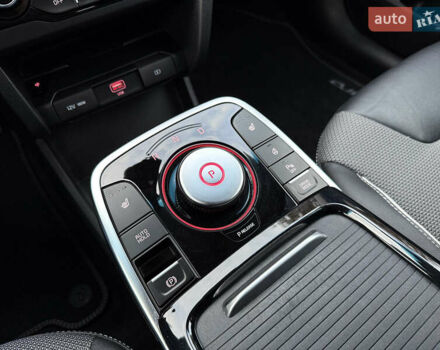 Черный Киа Niro, объемом двигателя 0 л и пробегом 80 тыс. км за 21899 $, фото 59 на Automoto.ua