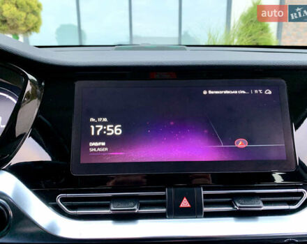 Черный Киа Niro, объемом двигателя 0 л и пробегом 94 тыс. км за 17900 $, фото 106 на Automoto.ua