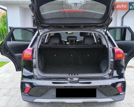 Черный Киа Niro, объемом двигателя 1.62 л и пробегом 45 тыс. км за 4500 $, фото 5 на Automoto.ua