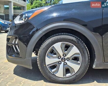 Черный Киа Niro, объемом двигателя 1.58 л и пробегом 112 тыс. км за 19700 $, фото 11 на Automoto.ua