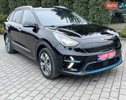 Чорний Кіа Niro, об'ємом двигуна 0 л та пробігом 72 тис. км за 18400 $, фото 1 на Automoto.ua