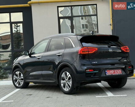 Черный Киа Niro, объемом двигателя 0 л и пробегом 109 тыс. км за 19900 $, фото 12 на Automoto.ua