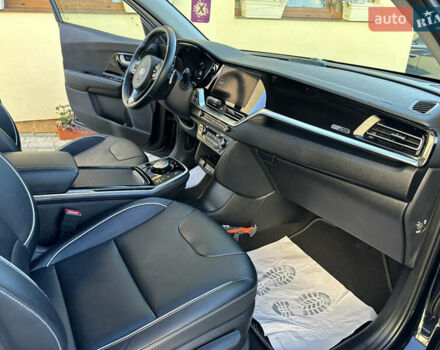 Черный Киа Niro, объемом двигателя 0 л и пробегом 127 тыс. км за 19750 $, фото 56 на Automoto.ua