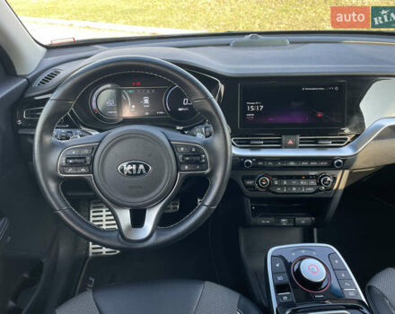 Черный Киа Niro, объемом двигателя 0 л и пробегом 61 тыс. км за 22999 $, фото 29 на Automoto.ua