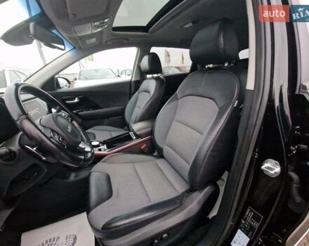 Черный Киа Niro, объемом двигателя 0 л и пробегом 65 тыс. км за 20800 $, фото 21 на Automoto.ua