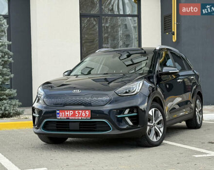 Черный Киа Niro, объемом двигателя 0 л и пробегом 109 тыс. км за 19900 $, фото 5 на Automoto.ua