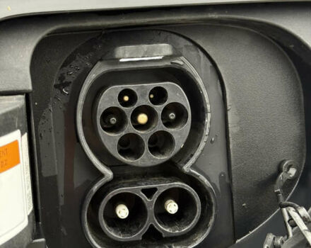 Черный Киа Niro, объемом двигателя 0 л и пробегом 80 тыс. км за 19890 $, фото 11 на Automoto.ua