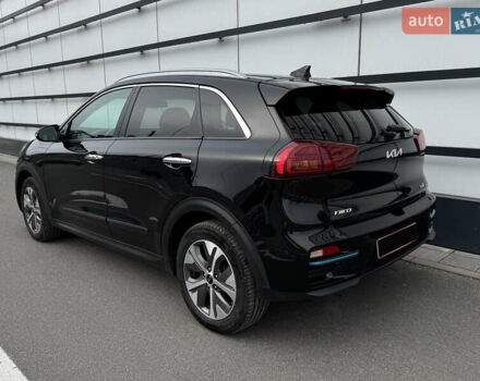 Черный Киа Niro, объемом двигателя 0 л и пробегом 137 тыс. км за 19200 $, фото 6 на Automoto.ua