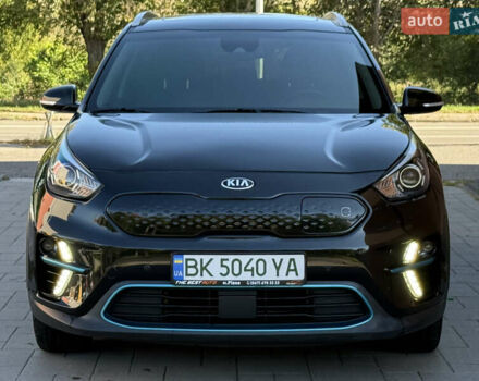 Черный Киа Niro, объемом двигателя 0 л и пробегом 78 тыс. км за 17999 $, фото 4 на Automoto.ua