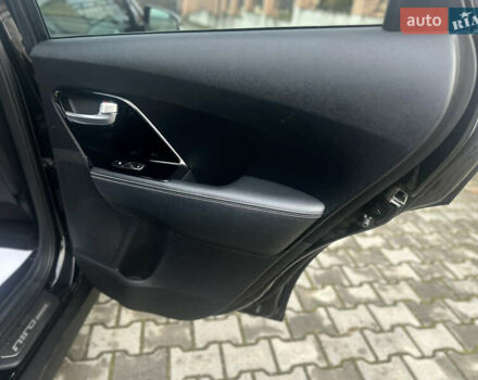 Черный Киа Niro, объемом двигателя 0 л и пробегом 117 тыс. км за 18870 $, фото 43 на Automoto.ua