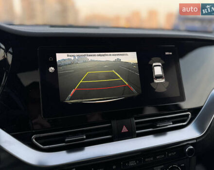 Чорний Кіа Niro, об'ємом двигуна 0 л та пробігом 155 тис. км за 20300 $, фото 2 на Automoto.ua