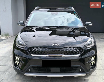 Черный Киа Niro, объемом двигателя 1.62 л и пробегом 45 тыс. км за 4500 $, фото 1 на Automoto.ua
