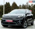 Черный Киа Niro, объемом двигателя 0 л и пробегом 80 тыс. км за 19650 $, фото 98 на Automoto.ua