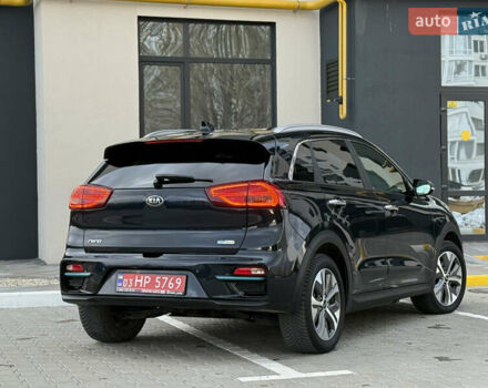 Черный Киа Niro, объемом двигателя 0 л и пробегом 109 тыс. км за 19900 $, фото 2 на Automoto.ua