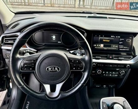 Черный Киа Niro, объемом двигателя 0 л и пробегом 89 тыс. км за 19350 $, фото 53 на Automoto.ua