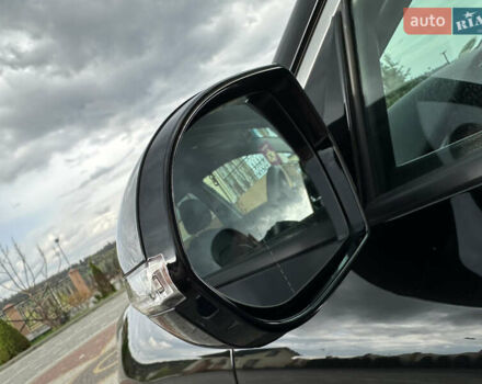 Чорний Кіа Niro, об'ємом двигуна 0 л та пробігом 51 тис. км за 21500 $, фото 24 на Automoto.ua