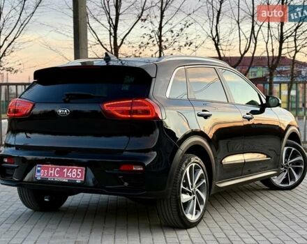 Черный Киа Niro, объемом двигателя 0 л и пробегом 89 тыс. км за 19350 $, фото 17 на Automoto.ua