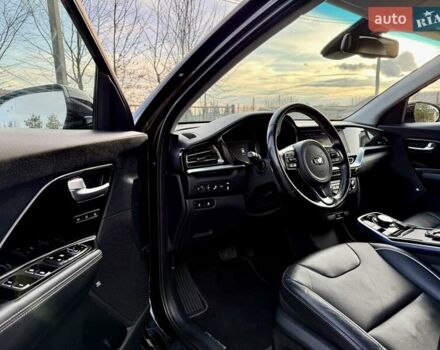 Черный Киа Niro, объемом двигателя 0 л и пробегом 89 тыс. км за 19350 $, фото 45 на Automoto.ua