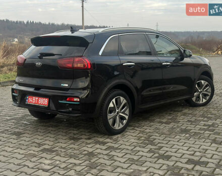 Черный Киа Niro, объемом двигателя 0 л и пробегом 117 тыс. км за 18870 $, фото 57 на Automoto.ua