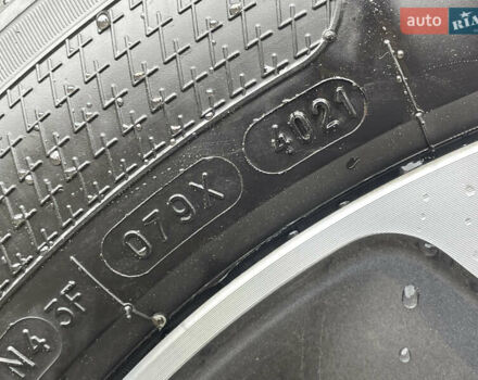 Чорний Кіа Niro, об'ємом двигуна 0 л та пробігом 50 тис. км за 22553 $, фото 23 на Automoto.ua