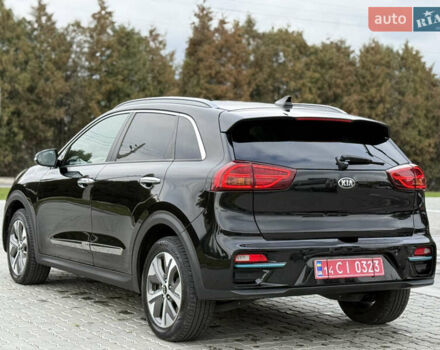 Черный Киа Niro, объемом двигателя 0 л и пробегом 80 тыс. км за 19890 $, фото 166 на Automoto.ua