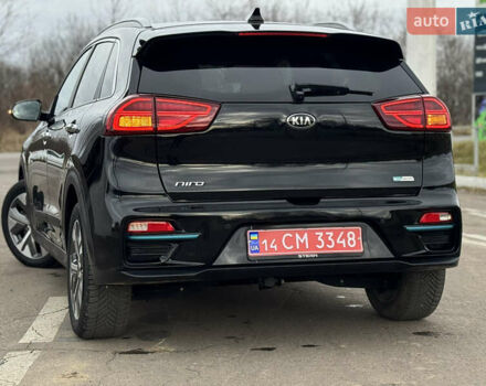 Черный Киа Niro, объемом двигателя 0 л и пробегом 101 тыс. км за 19100 $, фото 14 на Automoto.ua