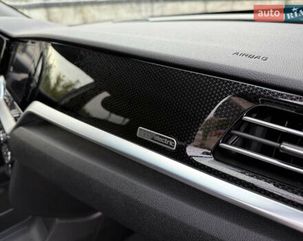 Черный Киа Niro, объемом двигателя 0 л и пробегом 80 тыс. км за 21850 $, фото 28 на Automoto.ua