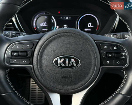 Черный Киа Niro, объемом двигателя 0 л и пробегом 88 тыс. км за 23900 $, фото 51 на Automoto.ua
