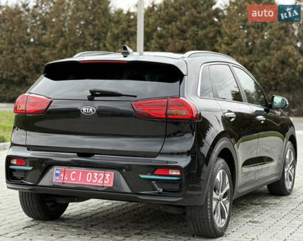 Черный Киа Niro, объемом двигателя 0 л и пробегом 80 тыс. км за 19890 $, фото 144 на Automoto.ua