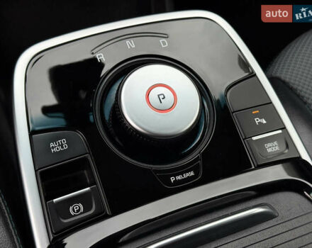 Черный Киа Niro, объемом двигателя 0 л и пробегом 80 тыс. км за 19650 $, фото 43 на Automoto.ua