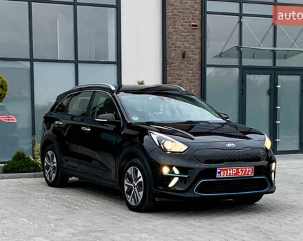 Черный Киа Niro, объемом двигателя 0 л и пробегом 94 тыс. км за 17900 $, фото 78 на Automoto.ua