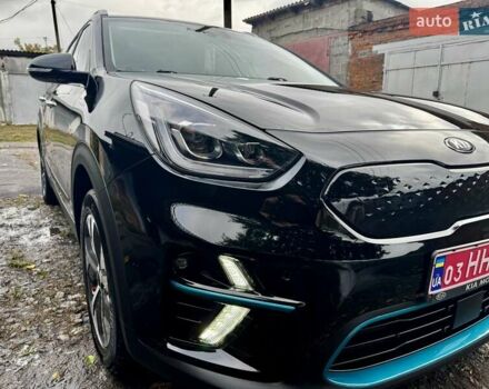 Черный Киа Niro, объемом двигателя 0 л и пробегом 150 тыс. км за 19800 $, фото 1 на Automoto.ua
