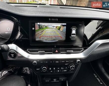 Черный Киа Niro, объемом двигателя 0 л и пробегом 150 тыс. км за 19800 $, фото 8 на Automoto.ua