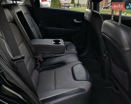 Черный Киа Niro, объемом двигателя 0 л и пробегом 148 тыс. км за 17699 $, фото 32 на Automoto.ua
