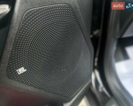 Чорний Кіа Niro, об'ємом двигуна 0 л та пробігом 117 тис. км за 18870 $, фото 35 на Automoto.ua