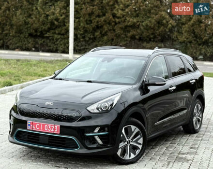 Черный Киа Niro, объемом двигателя 0 л и пробегом 80 тыс. км за 19999 $, фото 99 на Automoto.ua