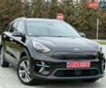 Черный Киа Niro, объемом двигателя 0 л и пробегом 80 тыс. км за 19650 $, фото 124 на Automoto.ua